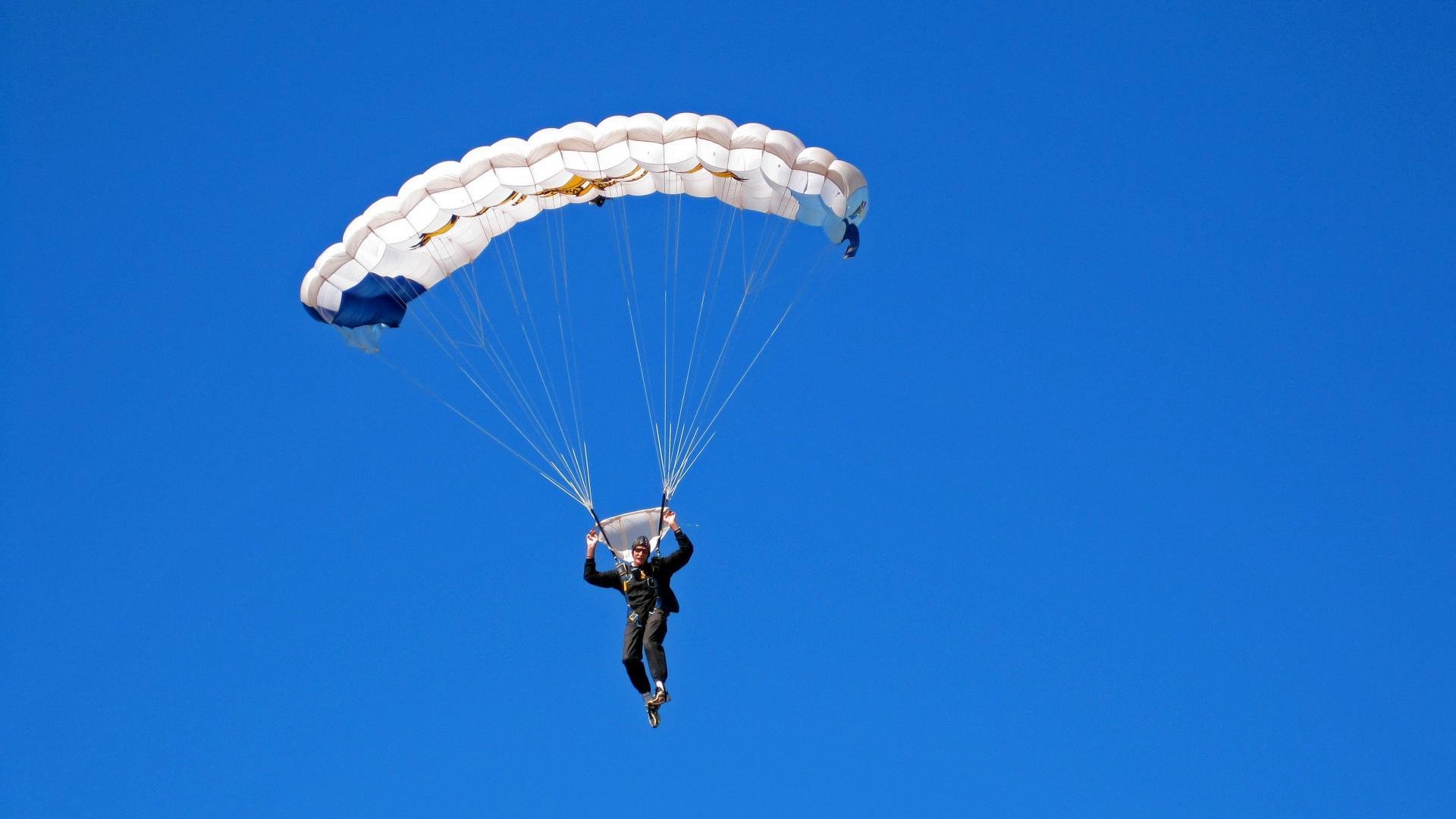 VALORANT操作技巧碾压对手，valorant玩法